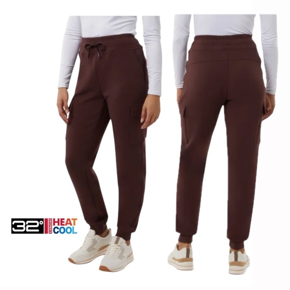 32 Degrees Women’s Cargo Jogger. Size: Medium. Color is Dark Red. NWT - Picture 2 of 5